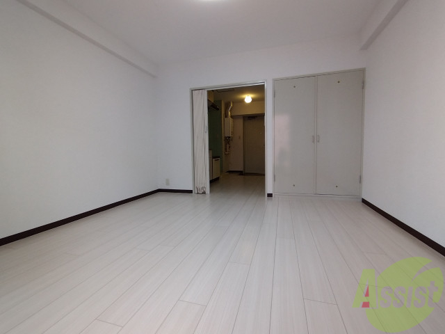 その他部屋・スペース　別角度から撮ってみました。家具の配置もしやすそう。