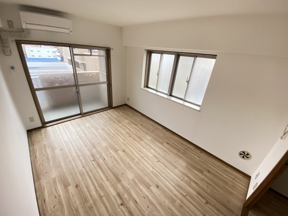 居室・リビング　※別部屋の写真です