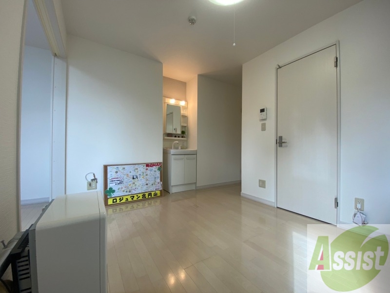 居室・リビング　広くてキレイなお部屋が広がっていて、充実した生活が送れそう。