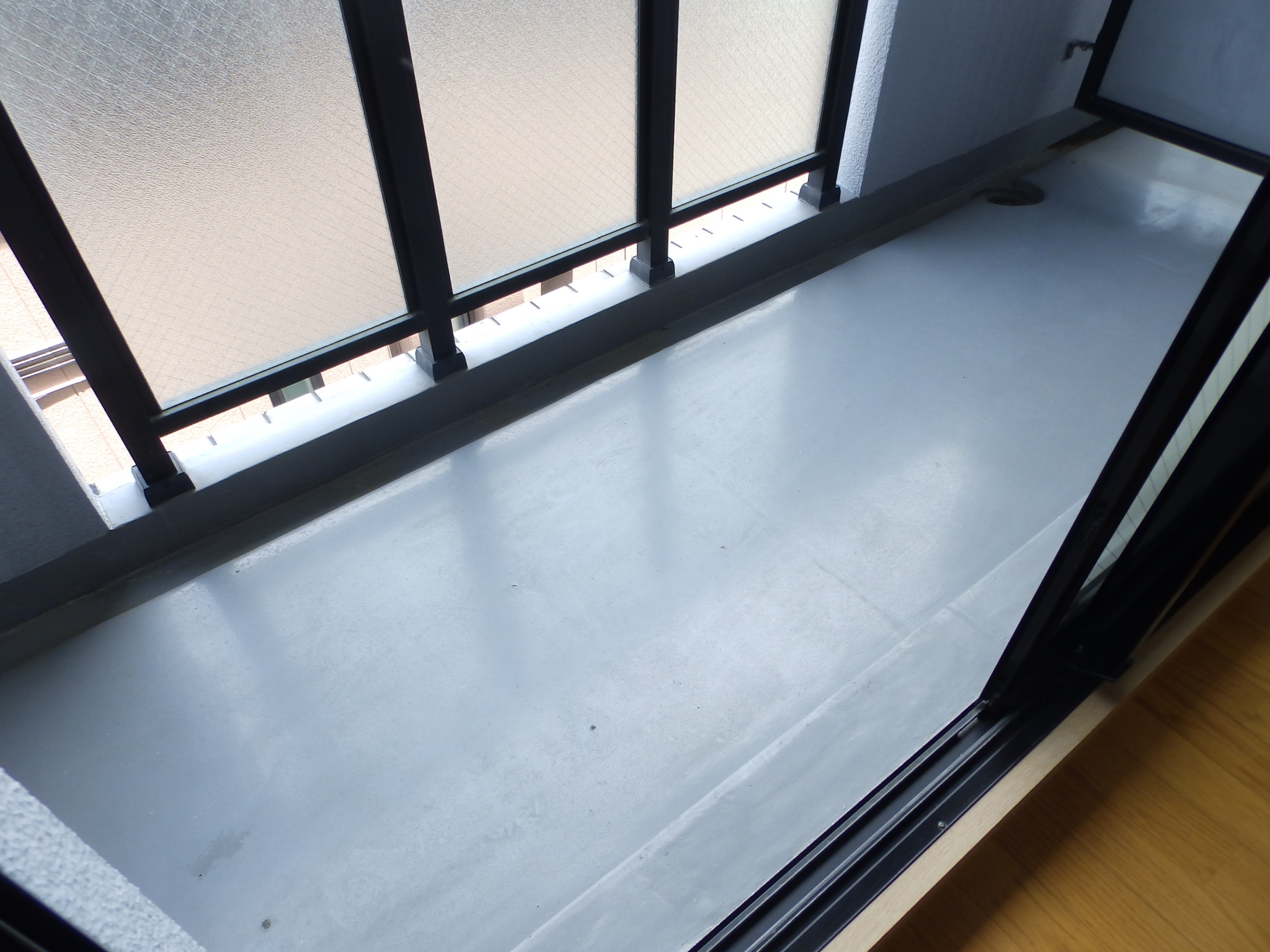 バルコニー　陽当たり良好