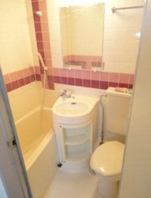 バス・シャワールーム　バスルーム