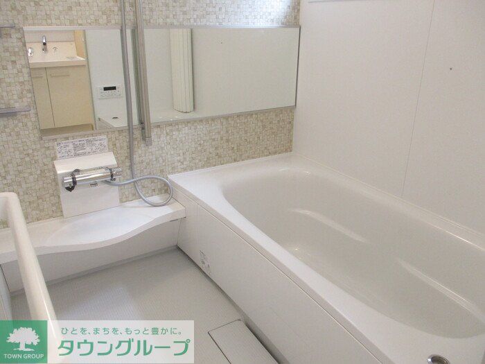 バス・シャワールーム　お問合せはタウンハウジングまで！※現地待合わせ相談可能