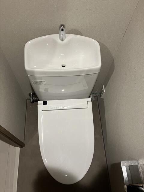 トイレ　※別部屋参考写真