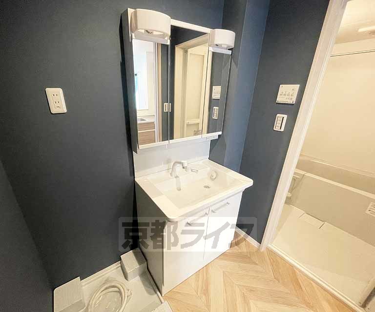 その他　・建築中