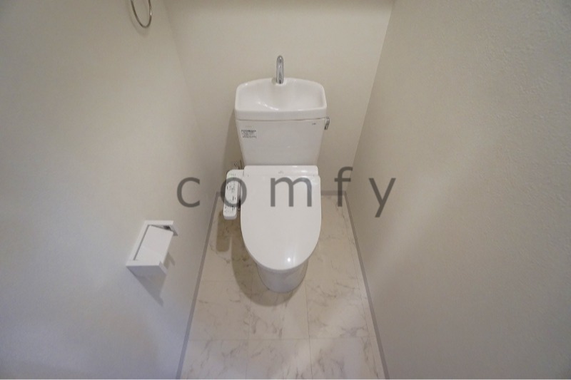 トイレ　ウォシュレット付きトイレ