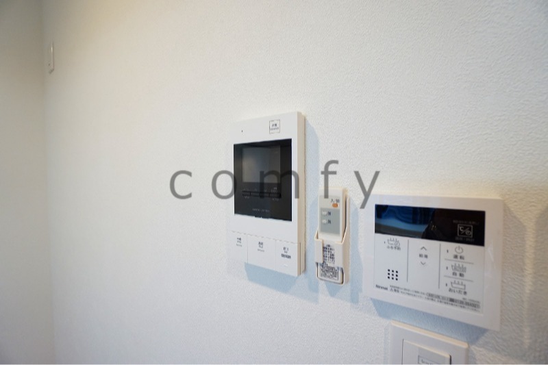 セキュリティ　モニター付きインターホン