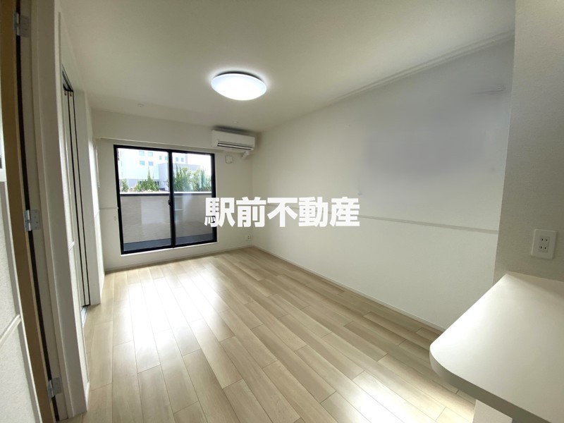 玄関　別建物同間取り