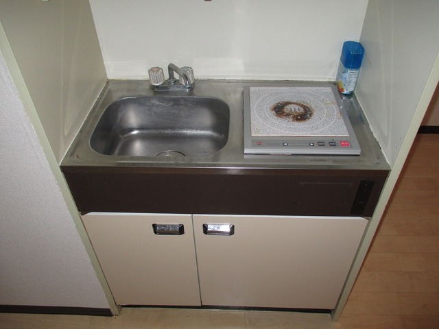 キッチン　IHコンロが付いてます