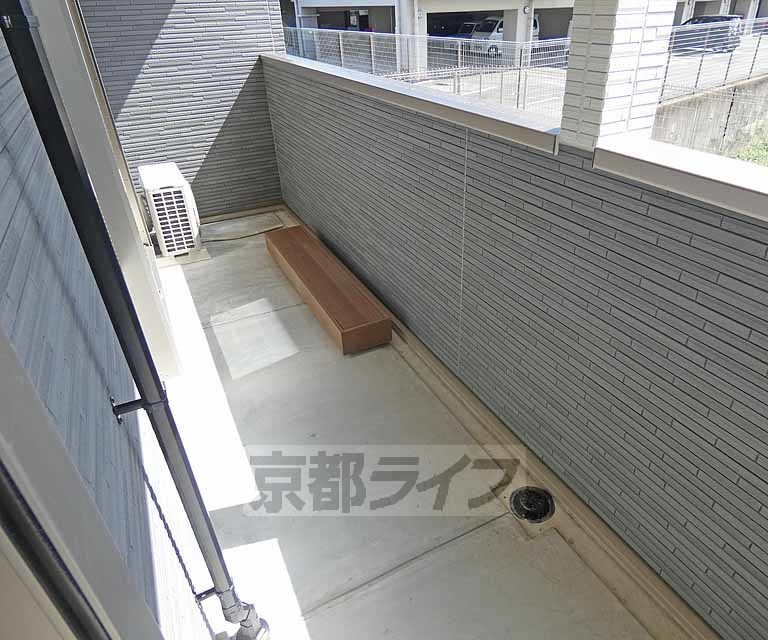 バルコニー　バルコニも広々としています！