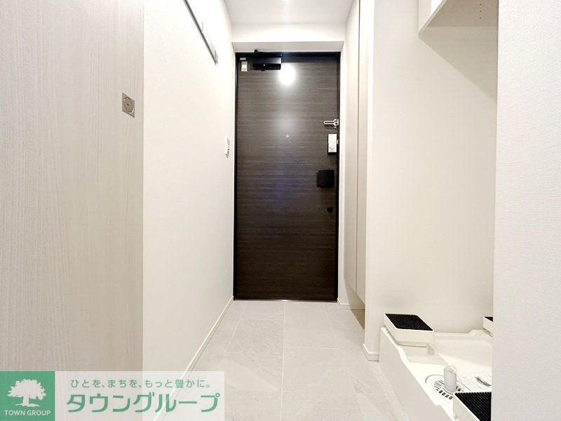 玄関　お部屋探しは株式会社　タウンハウジング　までお気軽にお問合…