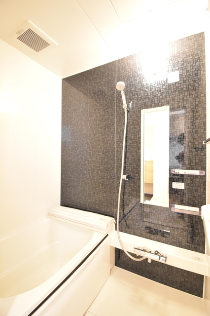 バス・シャワールーム　浴室