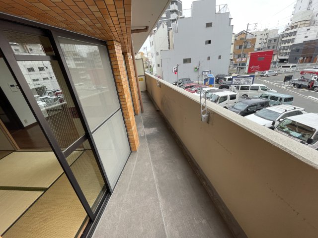 バルコニー