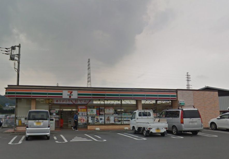 コンビニ　セブンイレブン 桐生広沢1丁目店（コンビニ）まで614m