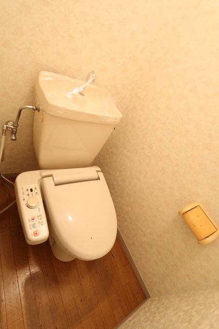 トイレ　洗浄機能付便座♪