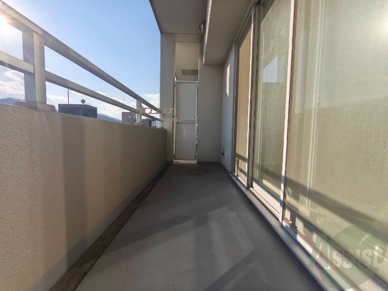 バルコニー　バルコニーです。洗濯物を干したり一息ついたりできますね！