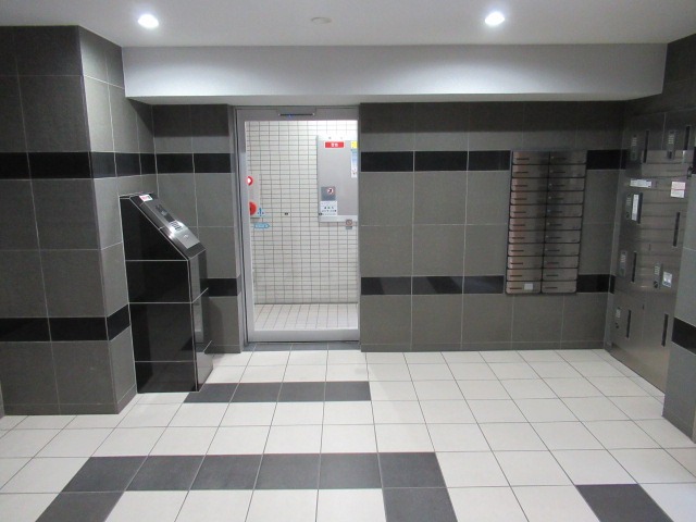 エントランス　スカイコートパレス押上III