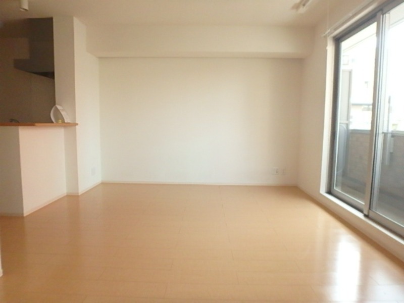 居室・リビング　図面と現状に相違がある場合には現状を優先