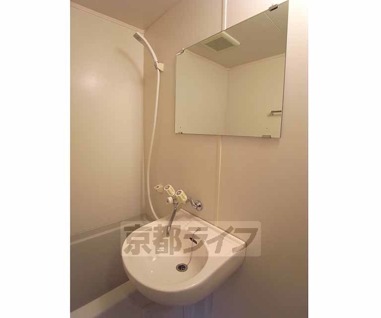 バス・シャワールーム　セパレートのバスルーム