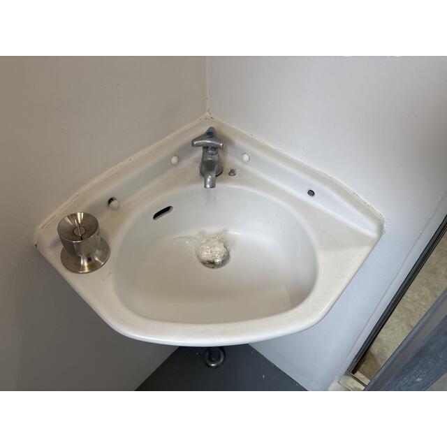 洗面設備　コンパクトで使いやすい洗面所