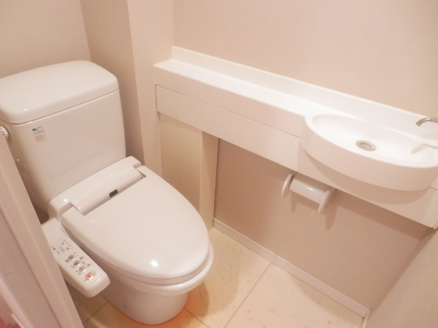 トイレ　トイレ