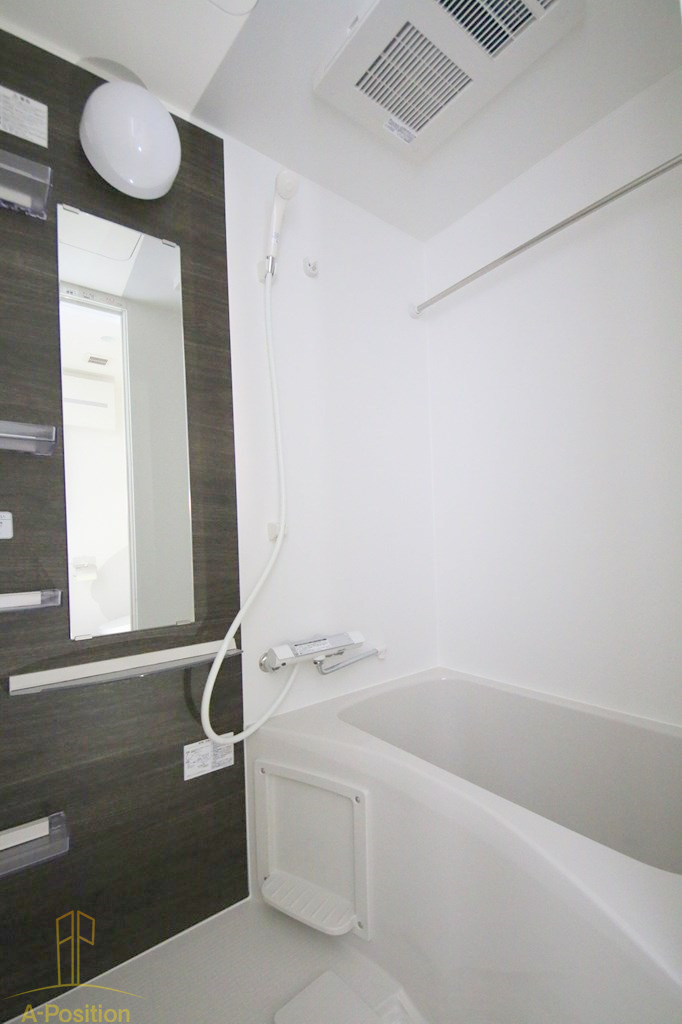 バス・シャワールーム　セレニテ福島アリア