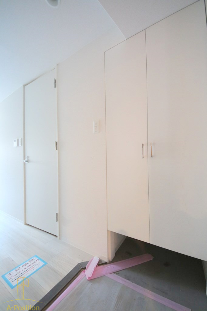 玄関　セレニテ福島アリア