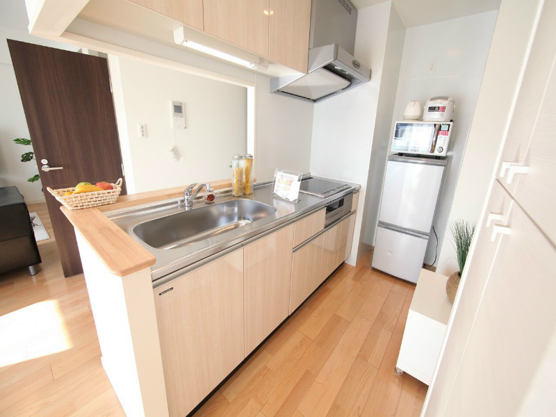 キッチン　システムキッチン（ＩＨ3口コンロ・グリル）カウンターキッチン