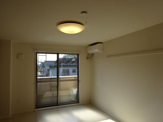 居室・リビング　洋室(エアコン・照明あり)