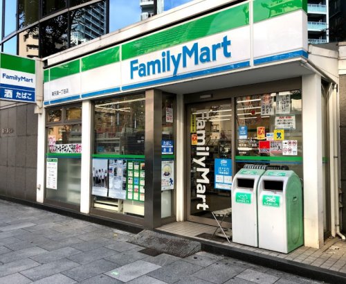 コンビニ　ファミリーマート 東天満一丁目店（コンビニ）まで628m