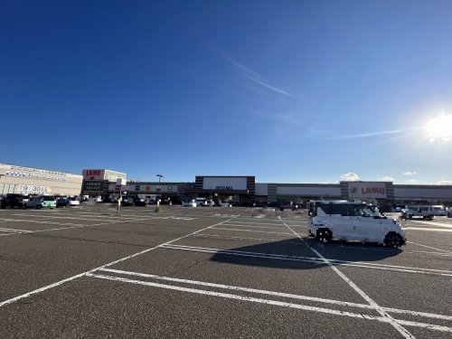 ショッピングセンター　JOETSU MALL(上越モール)（ショッピングセンター）まで1698m