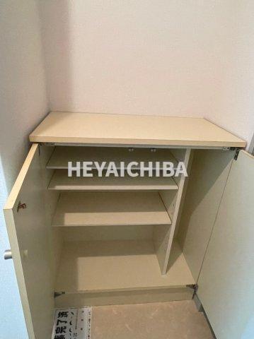 収納　シューズボックス