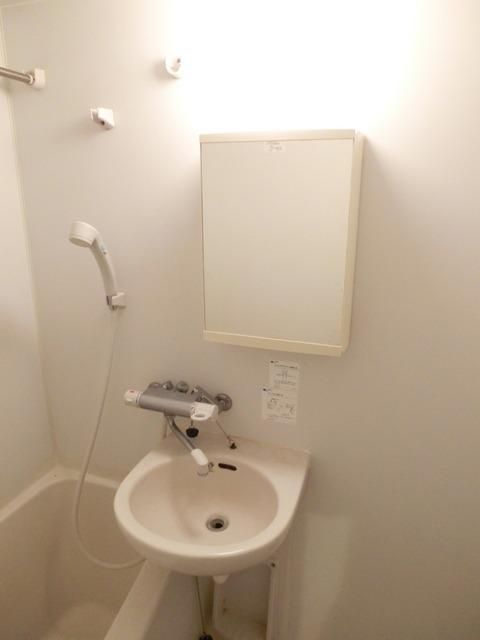 洗面設備　洗面台