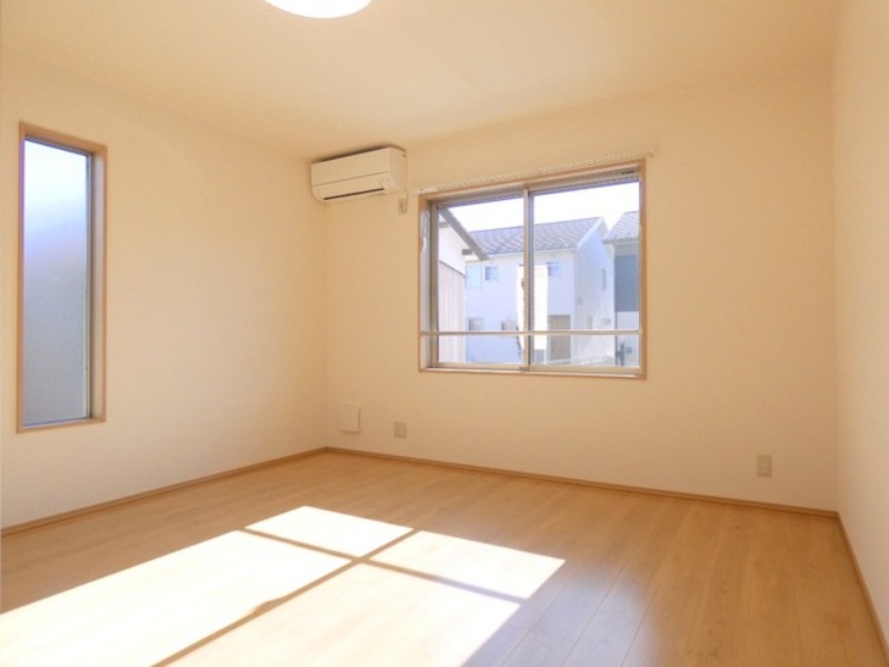 居室・リビング　図面と現状に相違がある場合には現状を優先