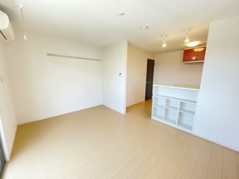 居室・リビング　図面と現状に相違がある場合には現状を優先