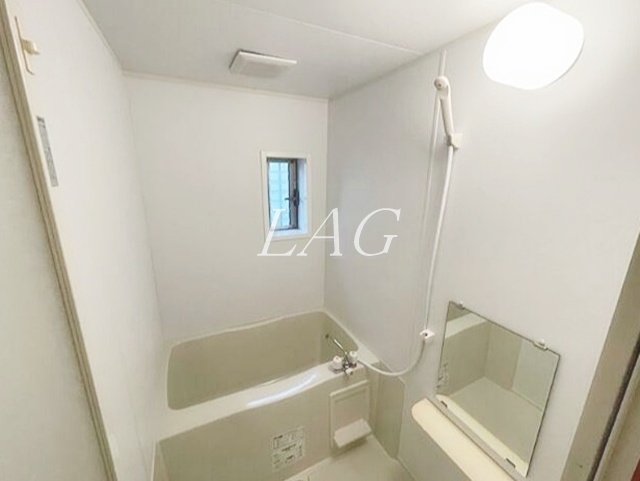 バス・シャワールーム　お風呂です。