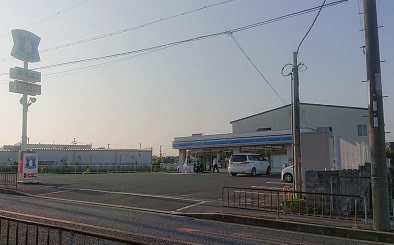 コンビニ　ローソン 堺鶴田町店（コンビニ）まで173m