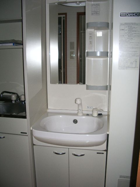 洗面設備　洗髪洗面化粧台