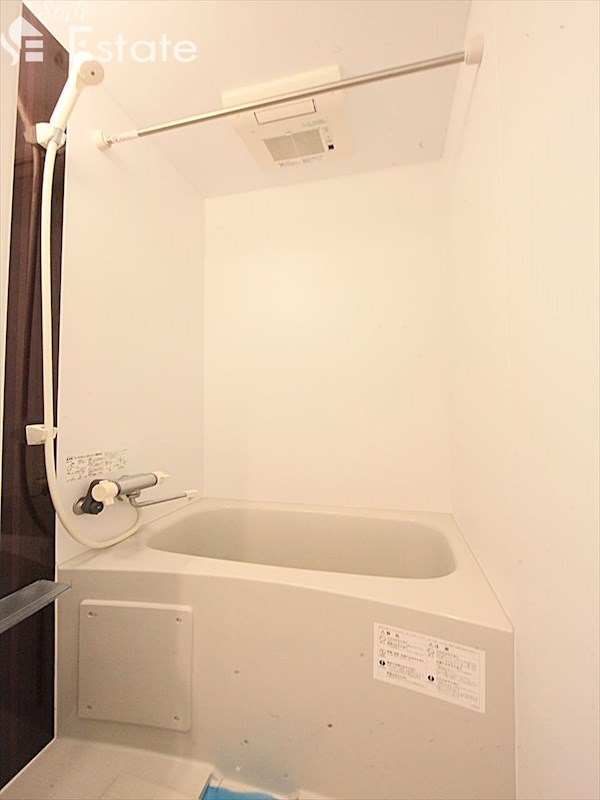 バス・シャワールーム　バスルーム