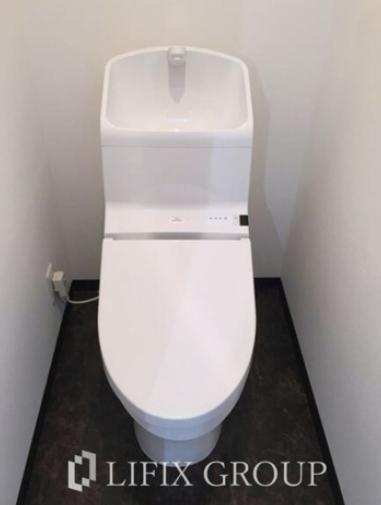 トイレ　トイレ