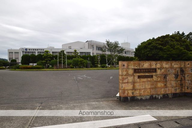高校・高専　熊本高等専門学校八代キャンパス（高校・高専）まで766m