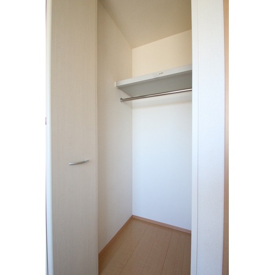 収納　別部屋参考写真