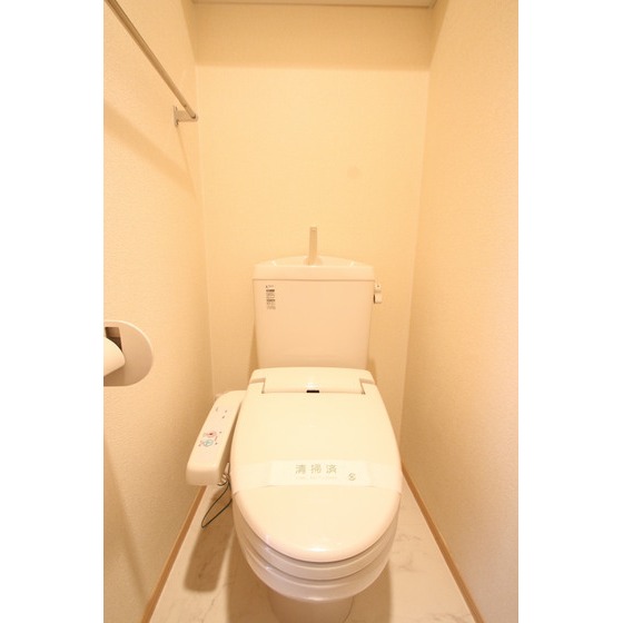 トイレ　別部屋参考写真