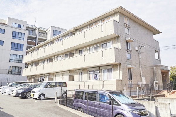 建物外観　【WIC付きでたっぷり収納♪】