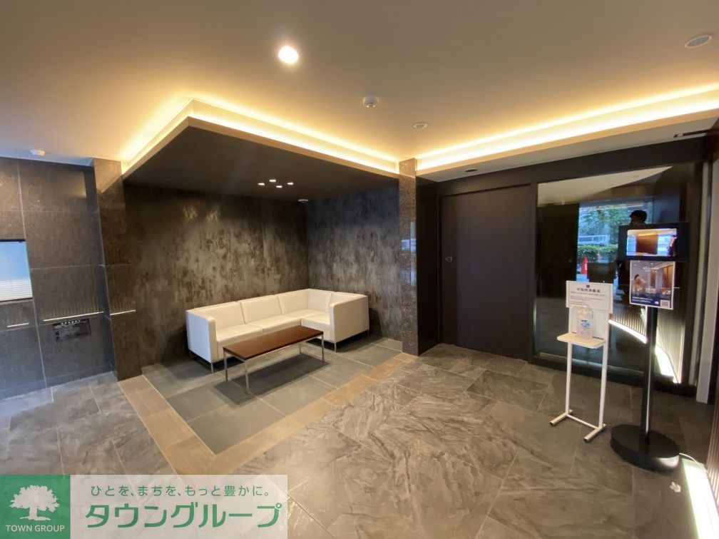 ロビー　タウンハウジングレジデンス事業部　恵比寿店・赤坂店までお問…