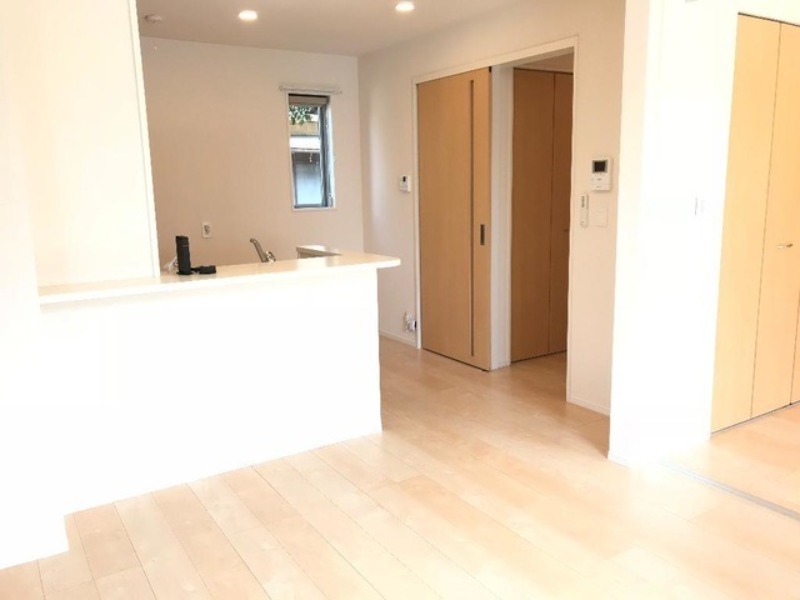 居室・リビング　図面と現状に相違がある場合には現状を優先