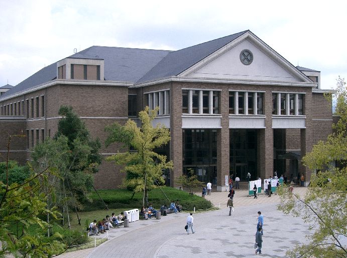 大学・短大　桃山学院大学（大学・短大）まで1723m