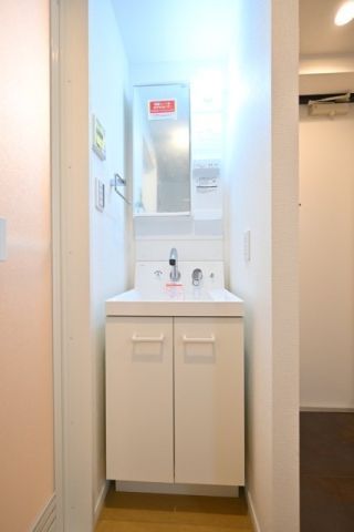 洗面設備　☆嬉しい独立洗面台☆