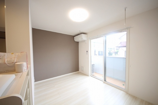 居室・リビング　リビング