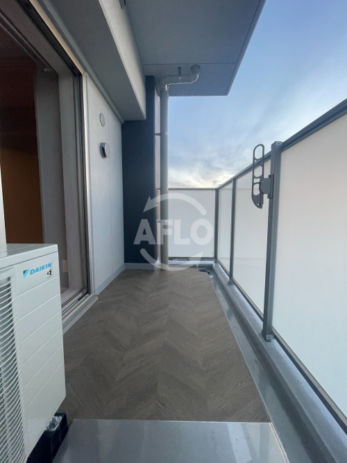 バルコニー　エスリードレジデンス ザ・グラン大阪福島クラス　バルコニー