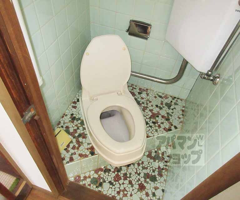 トイレ　レトロなトイレです